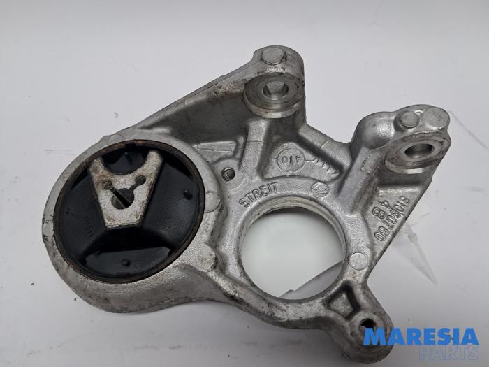 Used Engine mount Peugeot 308 CC (4B) 1.6 16V THP 155 Price € 40,00 Margin scheme offered by Maresia Parts