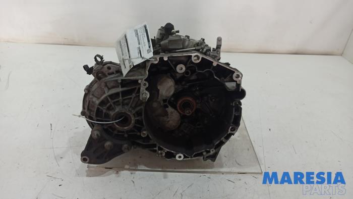 Boite de vitesses Alfa Romeo MiTo (955), 2008 / 2018 1.4 Turbo Multi Air 16V Quadrifoglio Verde, Berline avec hayon arrière, Essence, 1.368cc, 125kW (170pk), FWD, 940A2000, 2009-09 / 2018-10, 955AXN (Occasion)