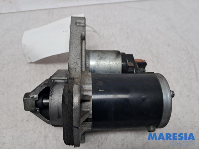 Gebrauchte Anlasser Renault Captur I (2R) 1.2 TCE 16V EDC Preis € 35,00 Margenregelung angeboten von Maresia Parts