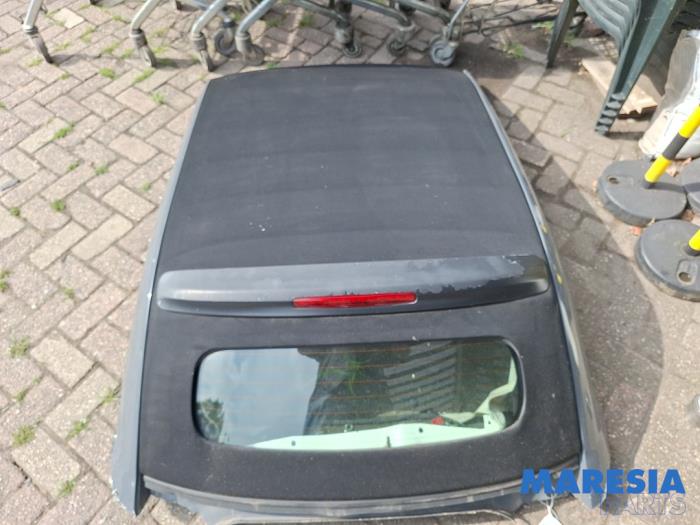 Używane Miekki dach cabrio Fiat 500C (312) 1.2 69 Cena € 1.250,00 Procedura marży oferowane przez Maresia Parts