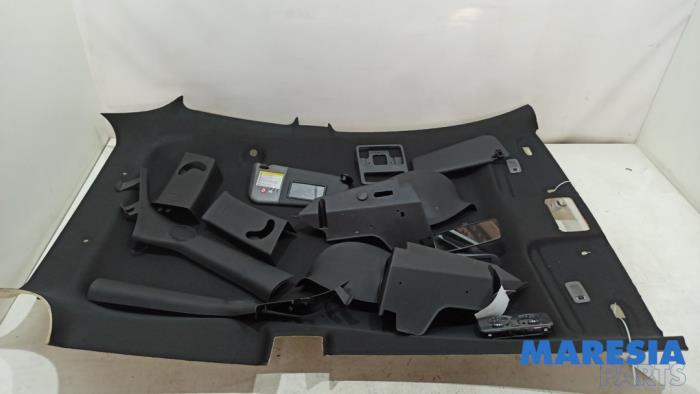 Używane Podsufitka Alfa Romeo MiTo (955) 1.4 Turbo Multi Air 16V Quadrifoglio Verde Cena € 249,00 Procedura marży oferowane przez Maresia Parts