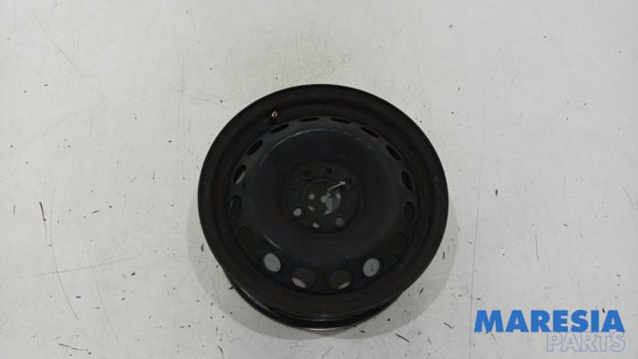 Gebrauchte Felge Fiat 500C (312) 1.2 69 Preis € 20,00 Margenregelung angeboten von Maresia Parts