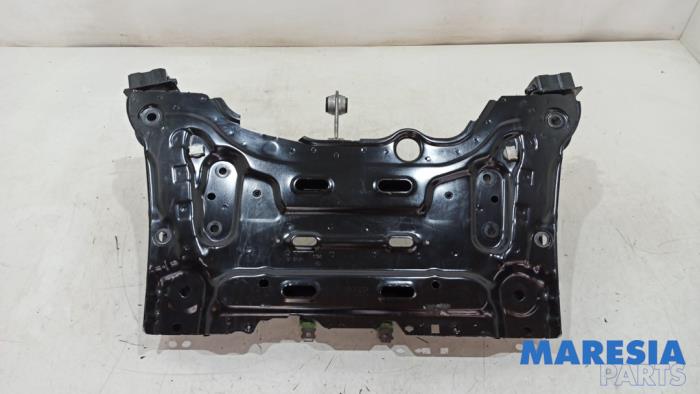 Used Subframe Renault Talisman Estate (RFDK) 1.3 TCE 160 16V Price € 195,00 Margin scheme offered by Maresia Parts