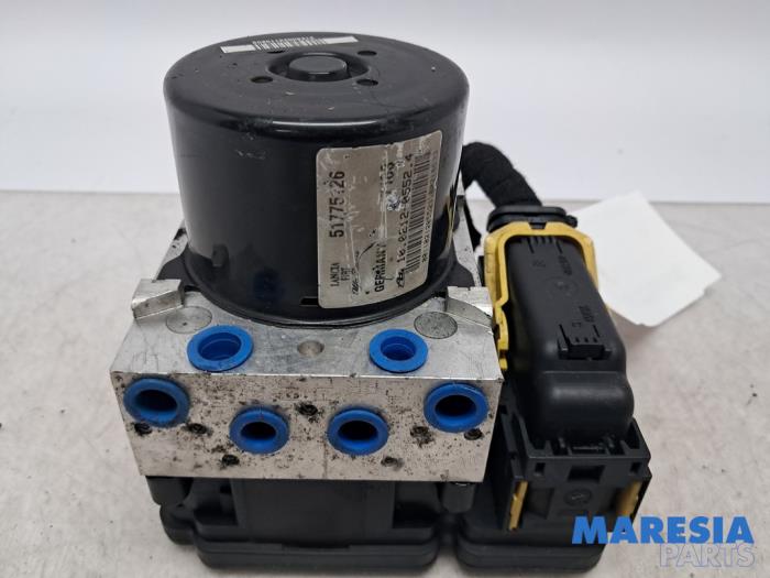 Used ABS pump Alfa Romeo Giulietta (940) 1.4 TB 16V MultiAir Price € 149,95 Margin scheme offered by Maresia Parts