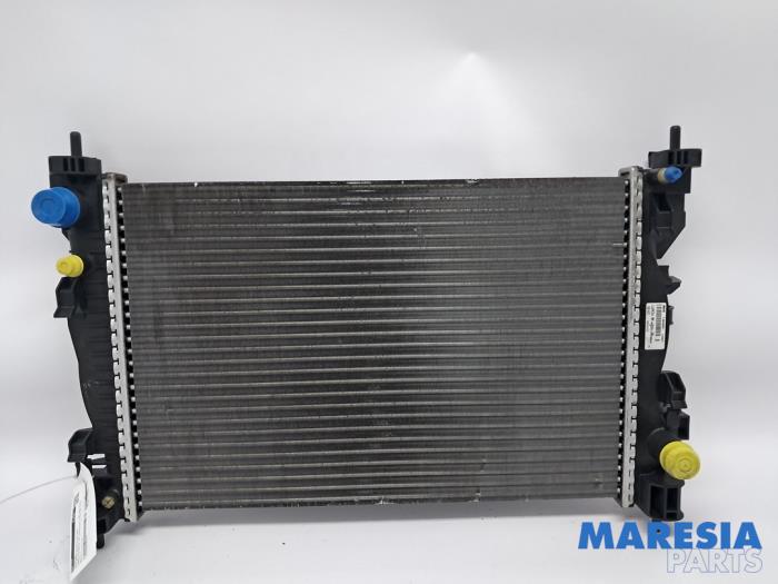 Używane Chlodnica Alfa Romeo Giulietta (940) 1.4 TB 16V MultiAir Cena € 40,00 Procedura marży oferowane przez Maresia Parts