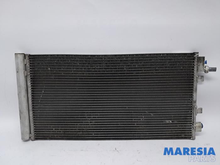 Gebrauchte Klima Kondensor Renault Megane III Grandtour (KZ) 1.2 16V TCE 115 Preis € 50,00 Margenregelung angeboten von Maresia Parts