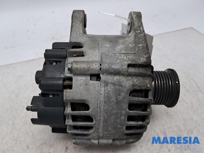 Used Dynamo Renault Megane III Grandtour (KZ) 1.2 16V TCE 115 Price € 65,00 Margin scheme offered by Maresia Parts