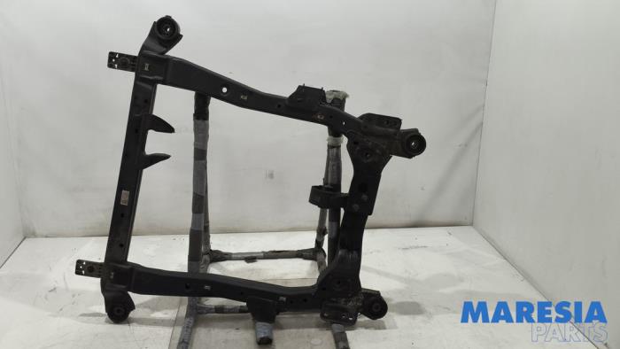 Usados Subchasis Opel Astra J Sports Tourer (PD8/PE8/PF8) 1.4 Turbo 16V Precio € 100,00 Norma de margen ofrecido por Maresia Parts