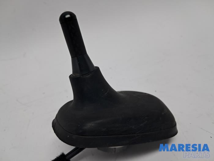 Używane Antena Alfa Romeo MiTo (955) 1.4 Turbo Multi Air 16V Quadrifoglio Verde Cena € 30,00 Procedura marży oferowane przez Maresia Parts