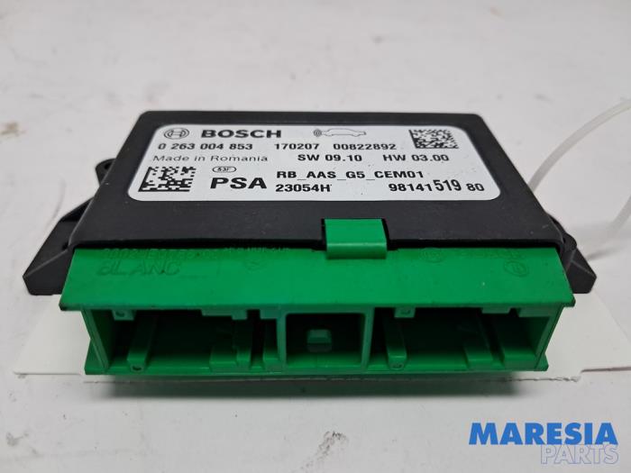 Begagnade PDC-modul Citroen Jumpy 2.0 Blue HDI 180 Pris € 90,75 Inklusive moms erbjuds av Maresia Parts