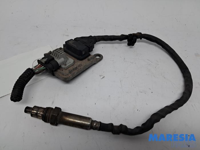 Begagnade NOx-sensor Citroen Jumpy 2.0 Blue HDI 180 Pris € 133,09 Inklusive moms erbjuds av Maresia Parts