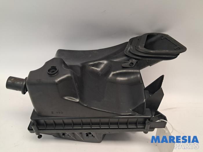 Gebrauchte Luftfiltergehäuse Opel Astra J Sports Tourer (PD8/PE8/PF8) 1.4 Turbo 16V Preis € 45,00 Margenregelung angeboten von Maresia Parts