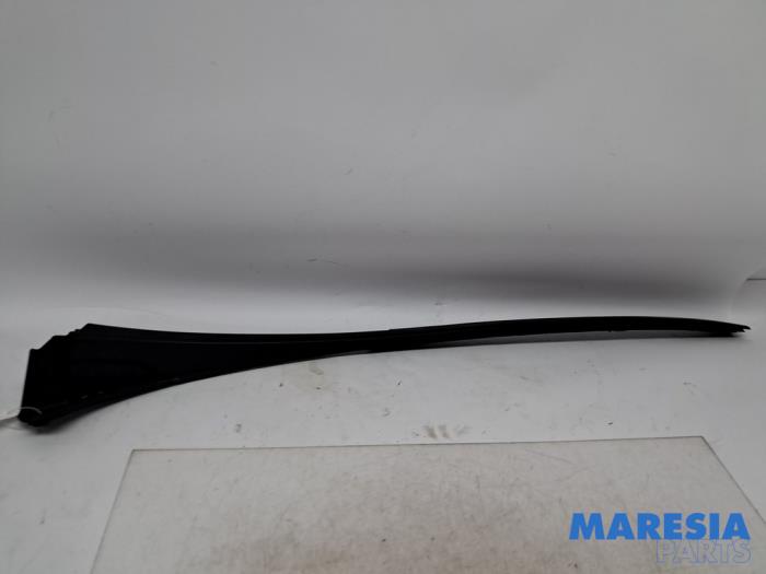 Gebrauchte Windschutzscheibe blende Opel Vivaro 1.6 CDTi BiTurbo 125 Preis € 48,39 Mit Mehrwertsteuer angeboten von Maresia Parts