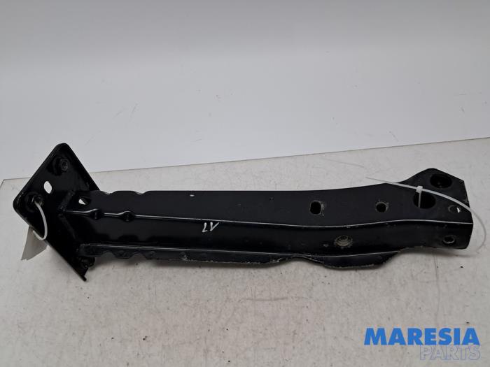Begagnade Framdelsstöd Fiat 500C (312) 0.9 TwinAir 85 Pris € 25,00 Marginaltabell erbjuds av Maresia Parts