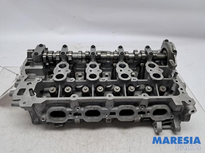 Usagé Culasse Alfa Romeo Stelvio (949) 2.0 T 16V Q4 Prix € 549,00 Règlement à la marge proposé par Maresia Parts