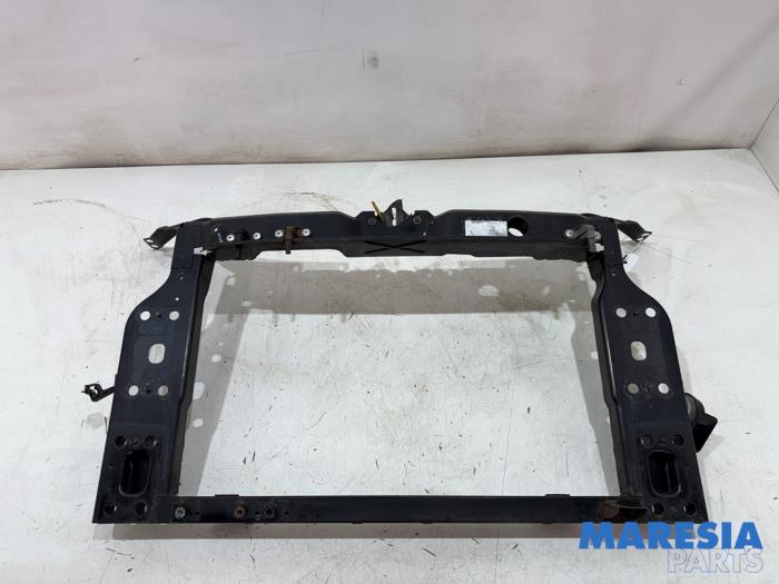 Używane Panel przedni Fiat 500C (312) 0.9 TwinAir 85 Cena € 149,95 Procedura marży oferowane przez Maresia Parts