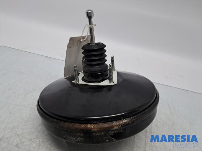Usagé Assistant de freinage Opel Adam 1.0 Ecotec 12V SIDI Turbo Prix € 24,90 Règlement à la marge proposé par Maresia Parts