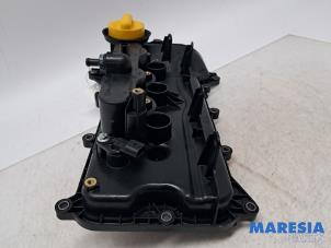 Ventildeckel van een Renault Clio V (RJAB) 1.0 TCe 100 12V 2019