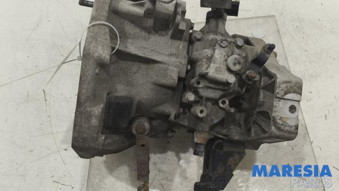Getriebe van een Fiat 500C (312) 1.2 69 2013