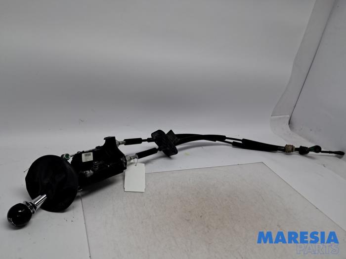 Begagnade Växelspak Fiat 500C (312) 0.9 TwinAir 85 Pris € 50,00 Marginaltabell erbjuds av Maresia Parts