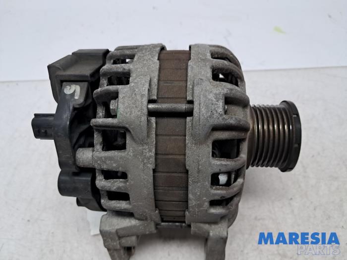 Used Dynamo Renault Captur I (2R) 0.9 Energy TCE 12V Price € 70,00 Margin scheme offered by Maresia Parts