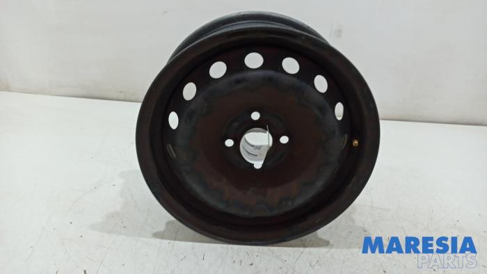 Używane Obrecz Fiat Grande Punto (199) 1.3 JTD Multijet 16V 85 Actual Cena € 20,00 Procedura marży oferowane przez Maresia Parts