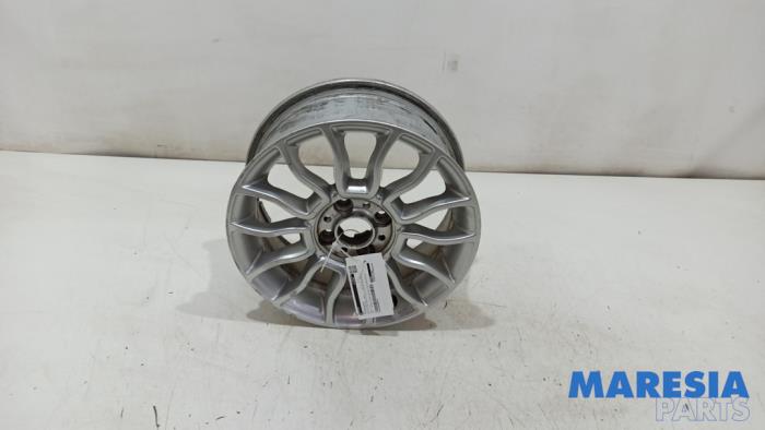 Używane Obrecz Fiat 500C (312) 1.2 69 Cena € 110,00 Procedura marży oferowane przez Maresia Parts