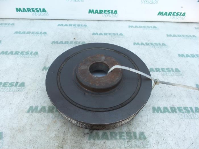 Używane Kolo pasowe walu korbowego Citroen C8 (EA/EB) 2.0 HDi 16V Cena € 30,00 Procedura marży oferowane przez Maresia Parts