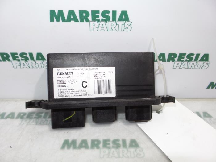 Usagé Ordinateur divers Renault Modus/Grand Modus (JP) 1.6 16V Prix € 90,00 Règlement à la marge proposé par Maresia Parts