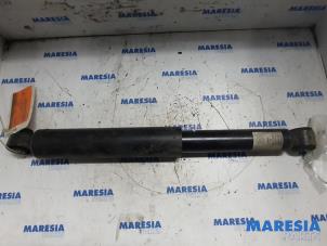 Used Rear shock absorber, left Fiat Doblo (263) 1.3 D Multijet Euro 4 Price € 42,35 Inclusive VAT offered by Maresia Parts