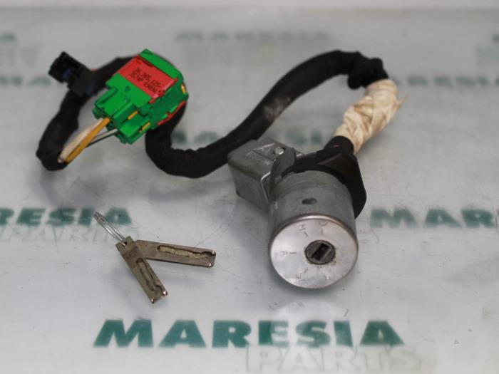 Ignition locks + keys with part number 4162X4 stock