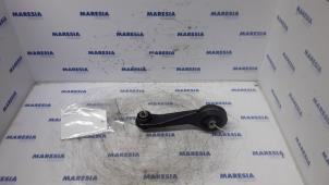 Used Engine mount Renault Clio II Societe (SB) 1.5 dCi 65 Price € 25,00 Margin scheme offered by Maresia Parts