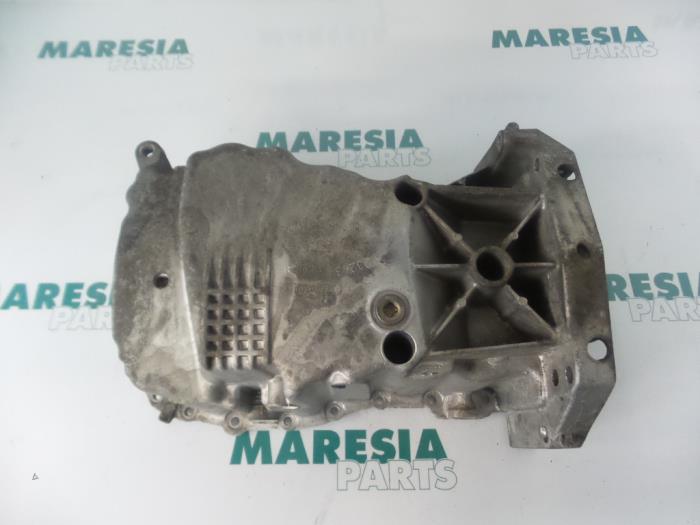 Gebrauchte Ölwanne Renault Grand Scénic II (JM) 1.5 dCi 100 Preis € 40,00 Margenregelung angeboten von Maresia Parts