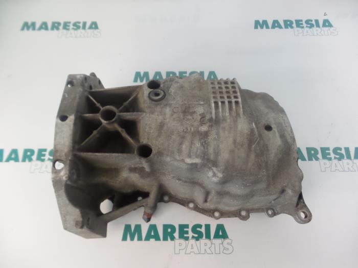 Gebrauchte Ölwanne Renault Grand Scénic II (JM) 1.5 dCi 100 Preis € 40,00 Margenregelung angeboten von Maresia Parts