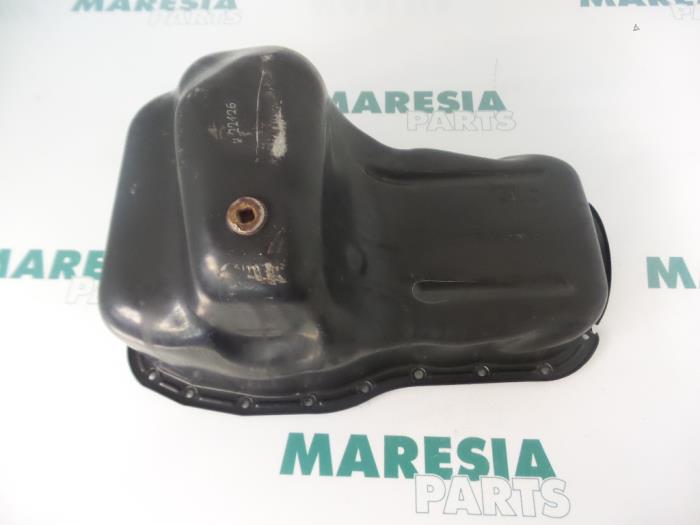 Gebrauchte Ölwanne Renault Megane (BA) 1.6i ,Easy Preis € 35,00 Margenregelung angeboten von Maresia Parts