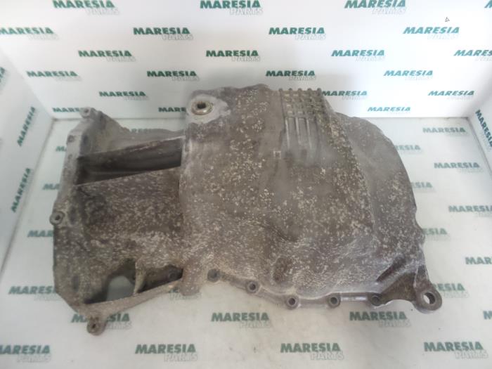 Used Sump Renault Megane II (BM/CM) 1.5 dCi 80 Price € 30,00 Margin scheme offered by Maresia Parts