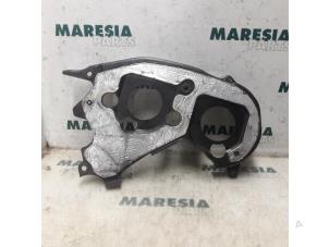 Używane Obudowa rozrzadu Alfa Romeo 156 (932) 2.5 V6 24V Cena € 20,00 Procedura marży oferowane przez Maresia Parts