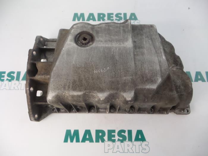 Gebrauchte Ölwanne Renault Kangoo (KC) 1.9 D 55 Preis € 30,00 Margenregelung angeboten von Maresia Parts