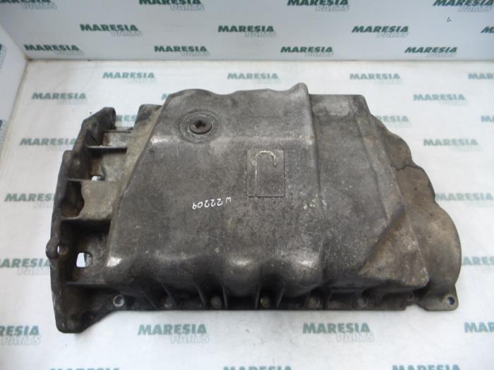 Gebrauchte Ölwanne Renault Kangoo Express (FC) 1.9 D 55 Preis € 36,30 Mit Mehrwertsteuer angeboten von Maresia Parts