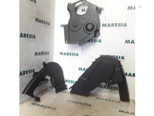 Used Timing cover Peugeot 308 (4A/C) 1.6 HDiF 16V Price € 20,00 Margin scheme offered by Maresia Parts
