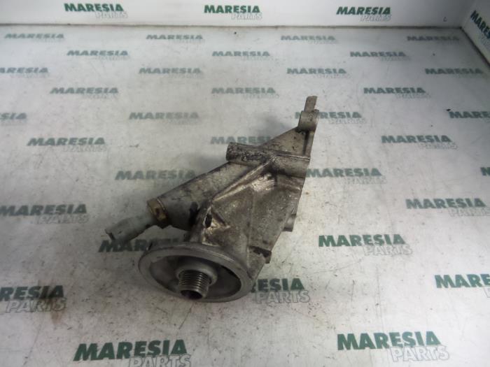 Gebrauchte Ölfilterhalter Citroen C5 I Berline (DC) 1.8 16V Preis € 40,00 Margenregelung angeboten von Maresia Parts