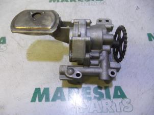 Used Oil pump Fiat Scudo (220Z) 2.0 JTD 16V Price € 127,05 Inclusive VAT offered by Maresia Parts