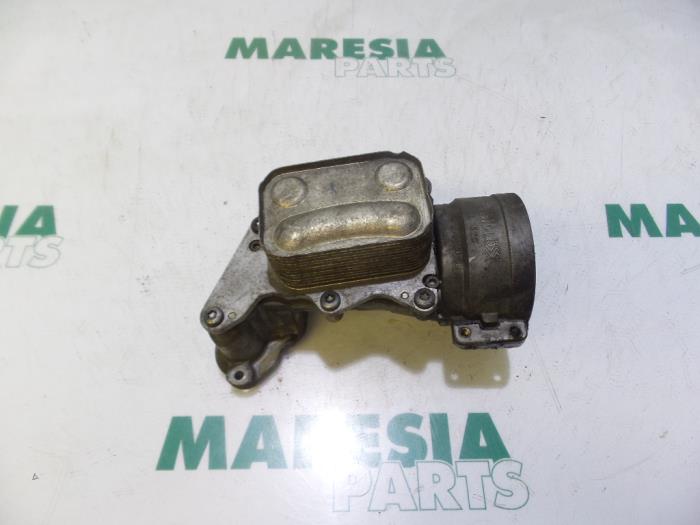 Gebrauchte Ölfilterhalter Peugeot 207 CC (WB) 1.6 16V THP Preis € 105,00 Margenregelung angeboten von Maresia Parts