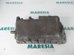 Used Sump Peugeot Expert (222/224) 1.9D Price € 60,50 Inclusive VAT offered by Maresia Parts