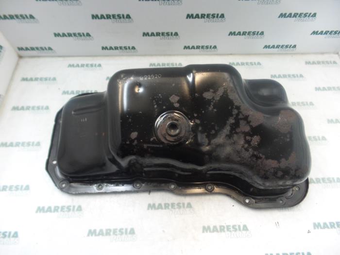 Gebrauchte Ölwanne Fiat Stilo (192A/B) 1.6 16V 3-Drs. Preis € 25,00 Margenregelung angeboten von Maresia Parts