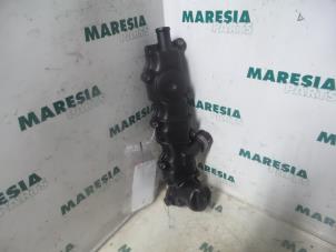 Used Rocker cover Peugeot Partner Price € 35,00 Margin scheme offered by Maresia Parts