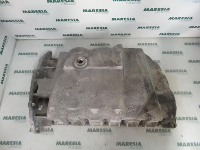 Gebrauchte Ölwanne Renault Laguna I Grandtour (K56) 2.0 Preis € 50,00 Margenregelung angeboten von Maresia Parts