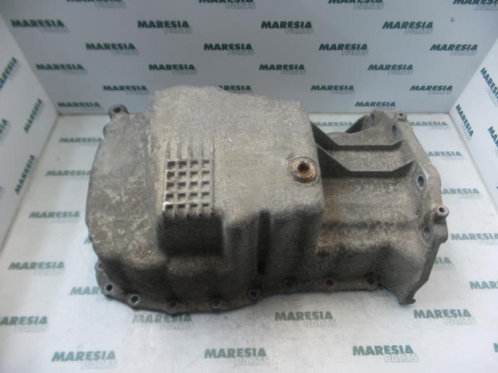 Gebrauchte Ölwanne Renault Laguna I Grandtour (K56) 1.6 16V Preis € 30,00 Margenregelung angeboten von Maresia Parts