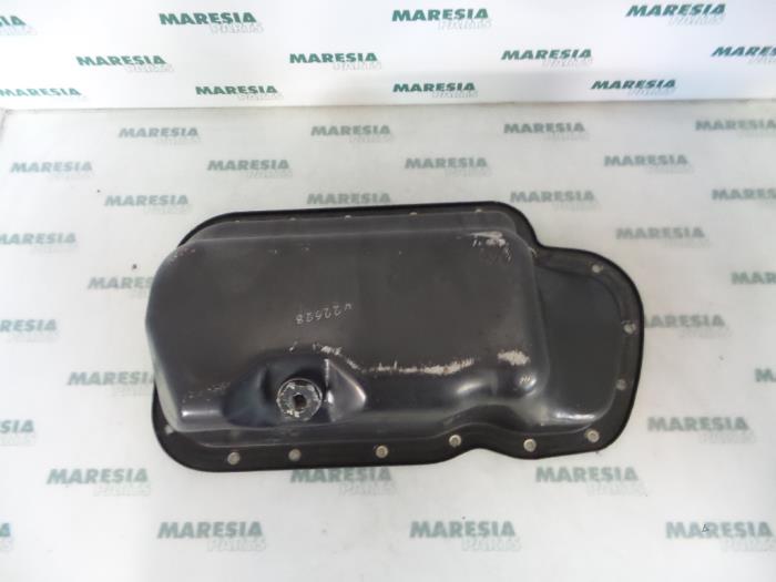 Gebrauchte Ölwanne Citroen Saxo 1.4i SX,VSX Preis € 25,00 Margenregelung angeboten von Maresia Parts