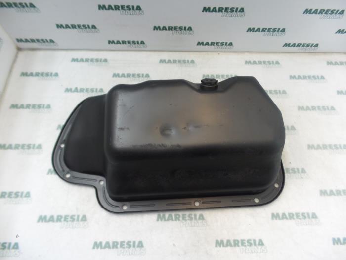 Gebrauchte Ölwanne Citroen Berlingo Cinqspace, Multispace 1.4 Preis € 25,00 Margenregelung angeboten von Maresia Parts